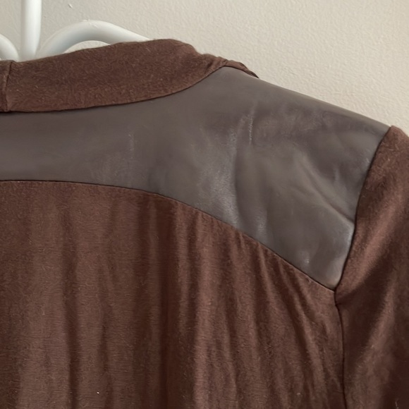 Michael Kors shirt with faux leather details - Picture 6 of 6
